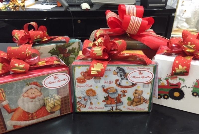 Caja madera pint.a mano decorada 