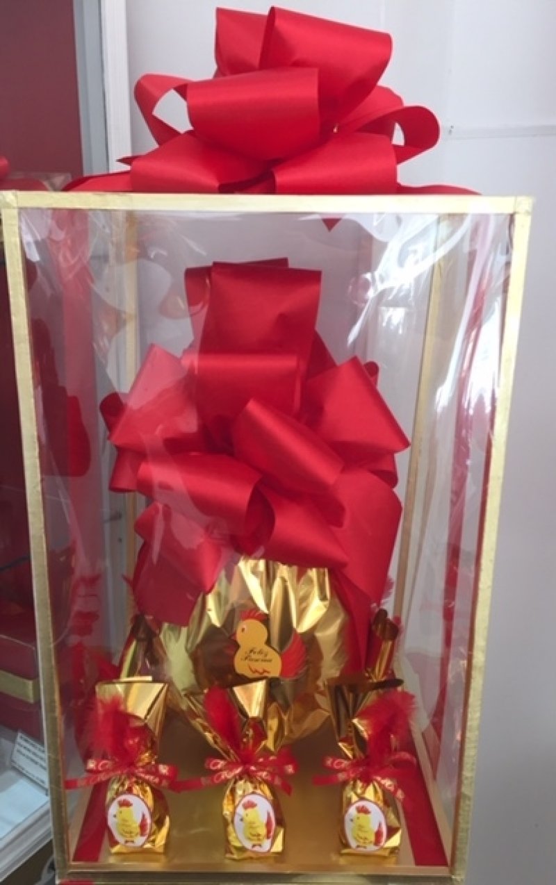 Huevo de Pascua Regalo Especial 3 kg con 8 huevos de 50 gr
