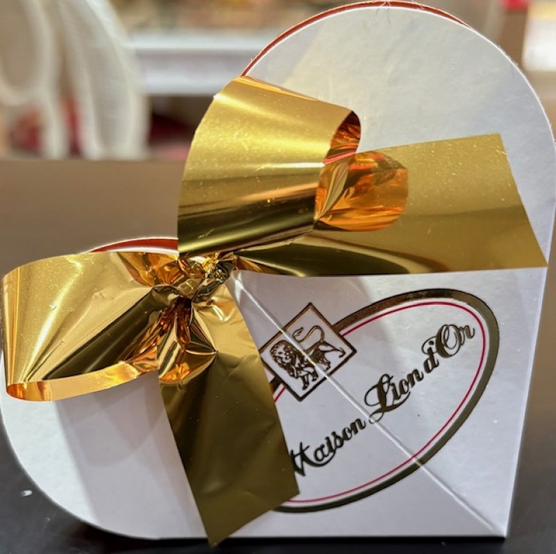 Estuche corazón con bombones