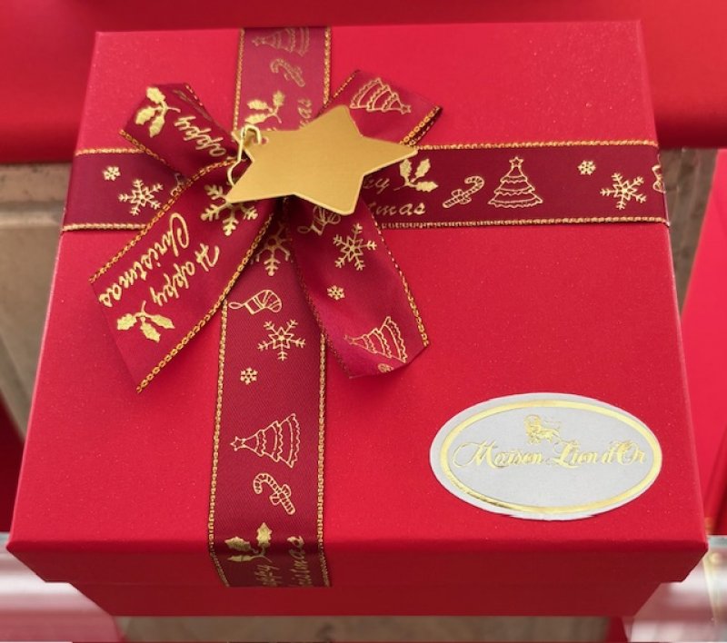 Caja roja Navideña 2