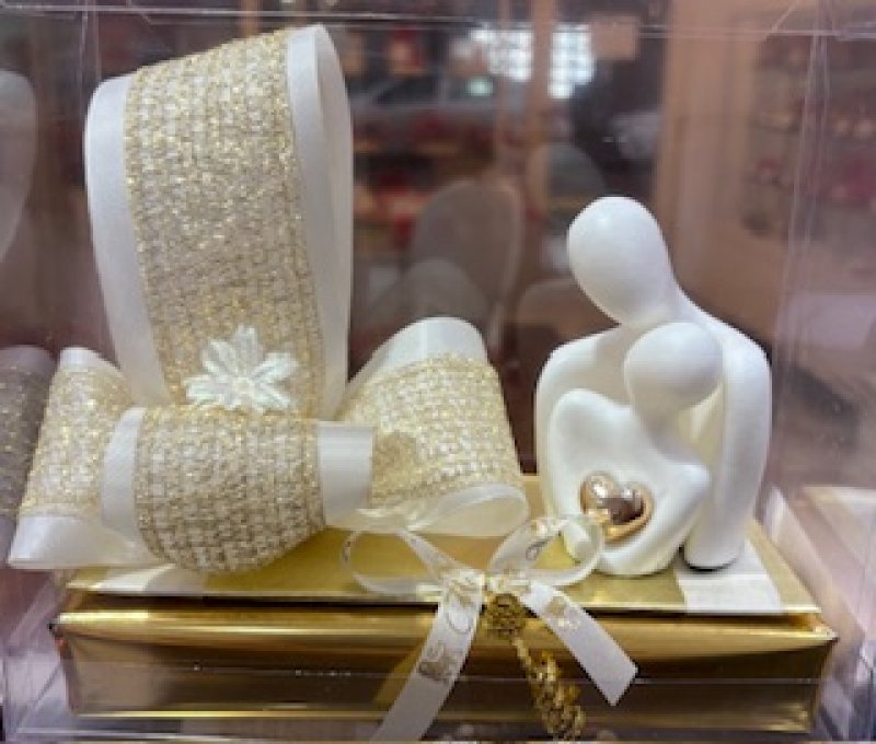 Parejita con corazon dorado fibra